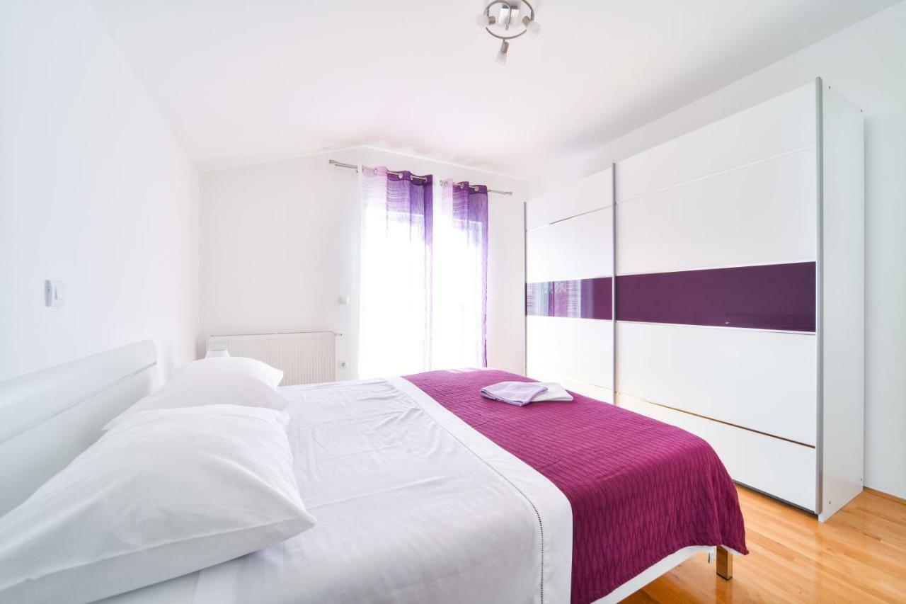 Hotel Apartman Novokmet-Crno Zadar Zewnętrze zdjęcie